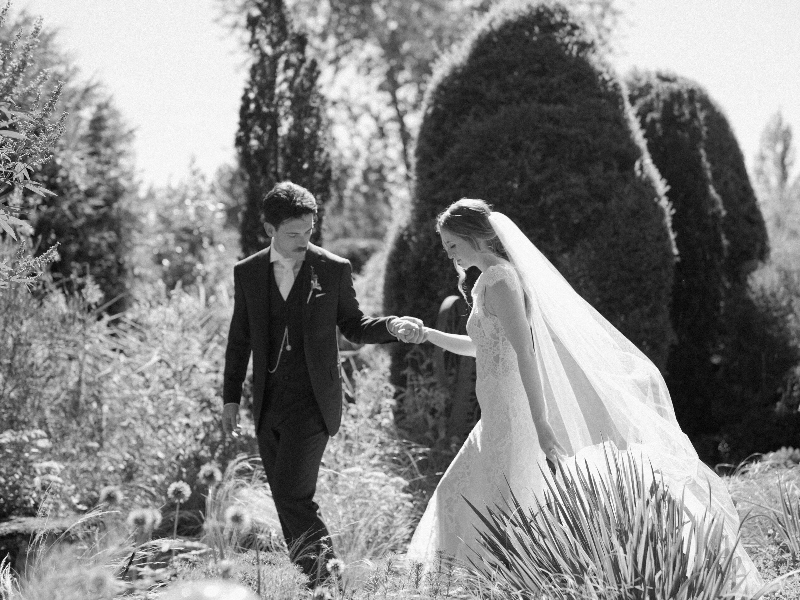 Featured image for “Emmarose & Gabriel”